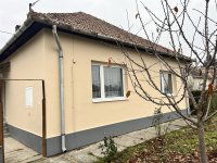Eladó családi ház, Sarkadon 26 M Ft, 2 szobás