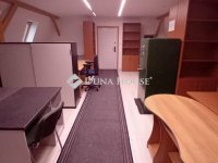 Kiadó iroda, Győrött, Rozgonyi utcában 600 E Ft / hó