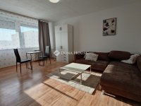 Kiadó panellakás, albérlet