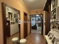 Eladó családi ház, Vecsésen 144.9 M Ft, 4 szobás