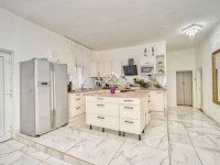 Eladó családi ház, XIX. kerületben 99.9 M Ft, 3 szobás