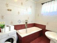 Eladó családi ház, Ócsán 89.9 M Ft, 5 szobás