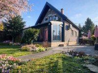 Eladó családi ház, Áporkán 124.9 M Ft, 3 szobás