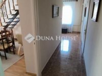 Eladó családi ház, XXII. kerületben 180 M Ft, 8 szobás