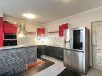 Eladó téglalakás, Egerben 72.9 M Ft, 2+1 szobás