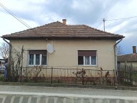 Eladó családi ház, Kadarkúton 21.9 M Ft, 2 szobás