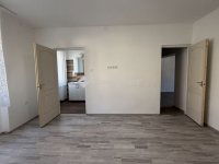 Eladó családi ház, Szombathelyen 46.99 M Ft, 2 szobás