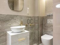 Eladó téglalakás, V. kerületben 249.9 M Ft, 3 szobás