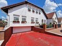 Eladó családi ház, Kiskőrösön 179 M Ft, 6 szobás