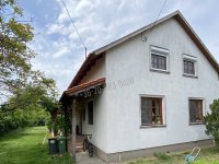 Eladó családi ház, Inárcson 119 M Ft, 7 szobás