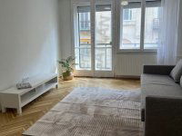 Kiadó téglalakás, albérlet