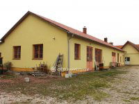 Eladó ipari ingatlan