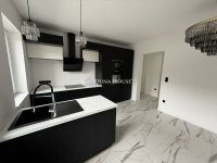 Eladó családi ház, XV. kerületben 168 M Ft, 4 szobás