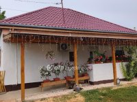 Eladó családi ház, Mezőfalván 56 M Ft, 3 szobás