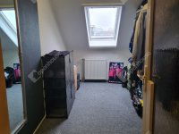 Eladó téglalakás, Szegeden 93 M Ft, 4 szobás