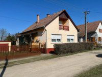 Eladó családi ház, Monoron 71.9 M Ft, 4 szobás