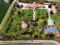 Eladó családi ház, Tiszaszentimrén 420 M Ft, 1 szobás