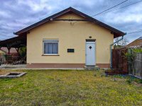 Eladó téglalakás, Szigetszentmiklóson 74.9 M Ft, 1+3 szobás