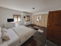 Eladó családi ház, Kiskunlacházán 79.9 M Ft, 6+2 szobás