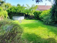 Eladó családi ház, Dunakeszin 179.9 M Ft, 6 szobás