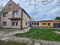 Kiadó családi ház, albérlet, Dunaszegen 300 E Ft / hó, 7 szobás