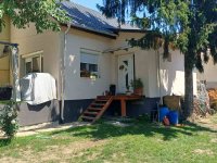 Eladó családi ház, Pilisvörösváron 83 M Ft, 2+1 szobás