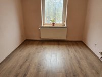 Eladó téglalakás, Komlón 50 M Ft, 3 szobás
