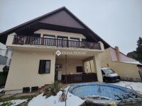 Eladó családi ház, XVIII. kerületben 160 M Ft, 6 szobás