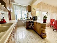 Eladó családi ház, XVIII. kerületben 145 M Ft, 5 szobás