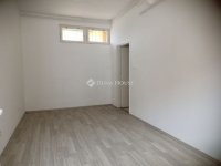 Eladó iroda, Nagykanizsán 120 M Ft / költözzbe.hu