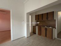 Eladó családi ház, Szombathelyen 46.99 M Ft, 2 szobás