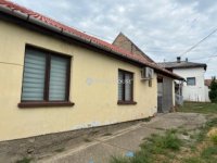 Eladó családi ház, Dombóváron 17 M Ft, 3 szobás