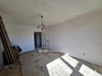 Eladó téglalakás, Egerben 41.9 M Ft, 2 szobás