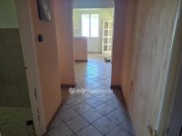 Eladó családi ház, Tiszafüreden 28 M Ft, 2 szobás