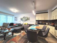 Eladó téglalakás, Siófokon 185 M Ft, 3 szobás