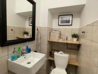 Eladó családi ház, Veszprémben 159 M Ft, 7 szobás