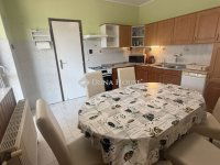 Eladó családi ház, Bükön 87.5 M Ft, 7 szobás