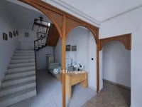 Eladó családi ház, Makón 49 M Ft, 9 szobás