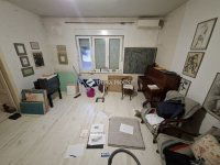 Eladó téglalakás, Pécsett 42 M Ft, 4 szobás