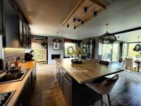 Eladó nyaraló, Tihanyban 499 M Ft, 6 szobás