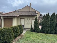 Eladó családi ház, Százhalombattán 135 M Ft, 6 szobás