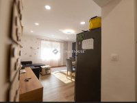 Eladó családi ház, Pécsett 96.5 M Ft, 3 szobás