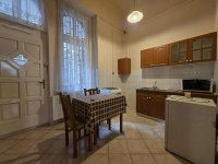 Kiadó téglalakás, albérlet