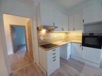 Eladó téglalakás, Pécsett 55.9 M Ft, 3 szobás