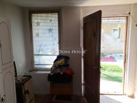 Eladó családi ház, Szentpéterúron 8.9 M Ft, 1 szobás