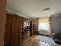 Eladó családi ház, Pécsett 95 M Ft, 2 szobás