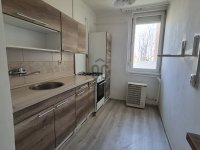 Eladó téglalakás, Szombathelyen 35 M Ft, 2 szobás