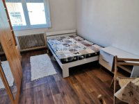 Eladó panellakás, Baján 17.9 M Ft, 1 szobás