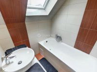 Eladó családi ház, Kecskeméten 149 M Ft, 6+1 szobás