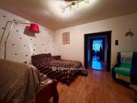 Eladó családi ház, Pakson 95 M Ft, 3 szobás